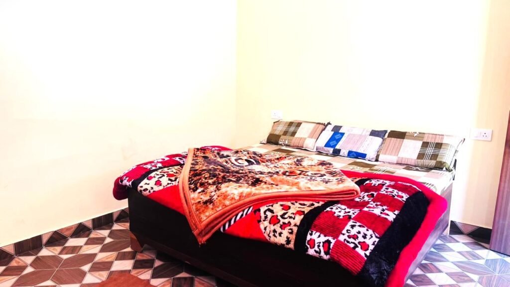 Premium Family Suite Room in Kainchi Dham