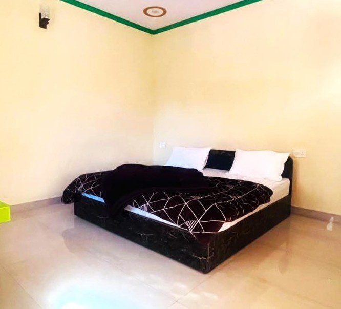 Deluxe Room near Neem Karoli Baba Ashram Kainchi Dham